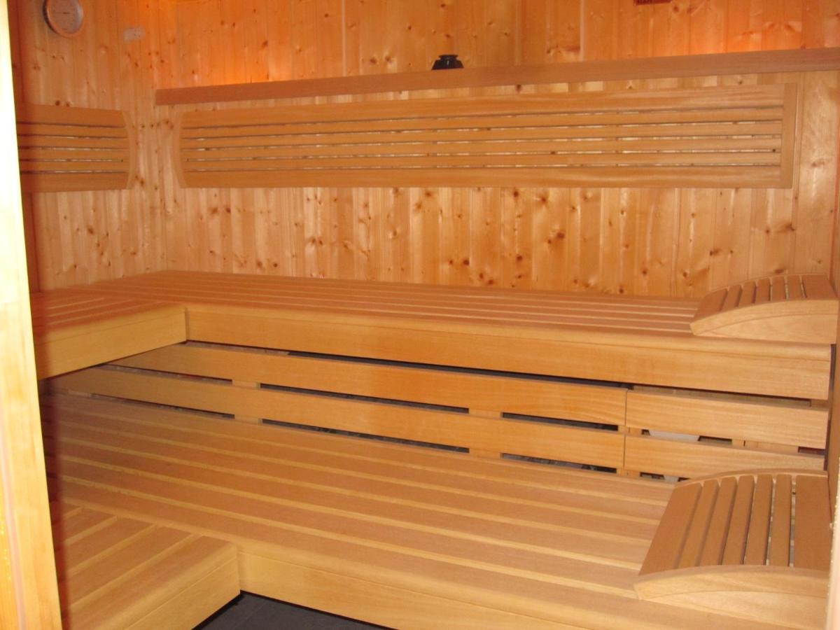 Gaestehaus Alpenblick Wildstrubel Sankt Stephan المظهر الخارجي الصورة